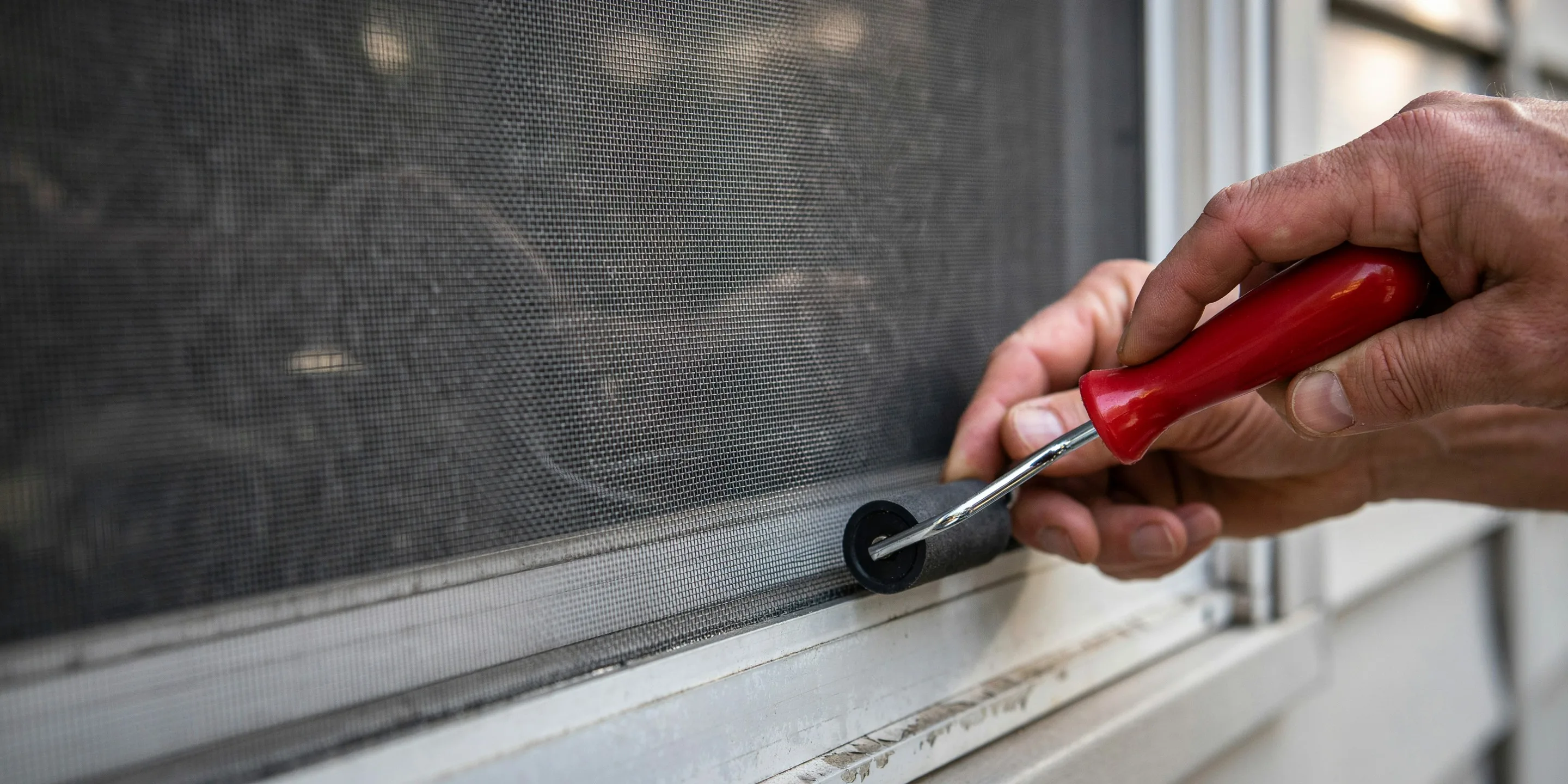 Screen Panel Repair in Bradenton, FL